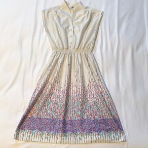 Vintage Dress with Asian Inspired Print